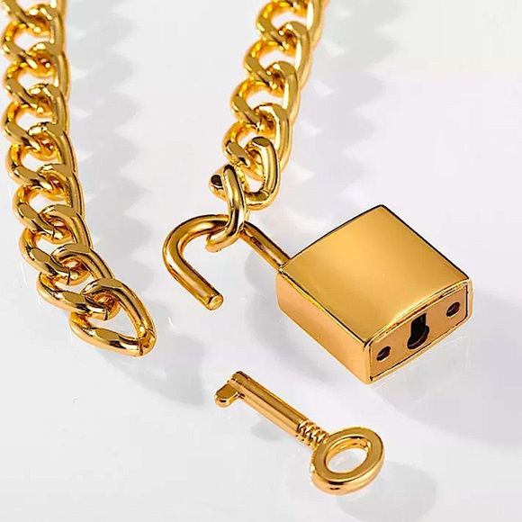 Gold Lock & Key Cuban Chain Link Punk Choker - Picture 6 of 13